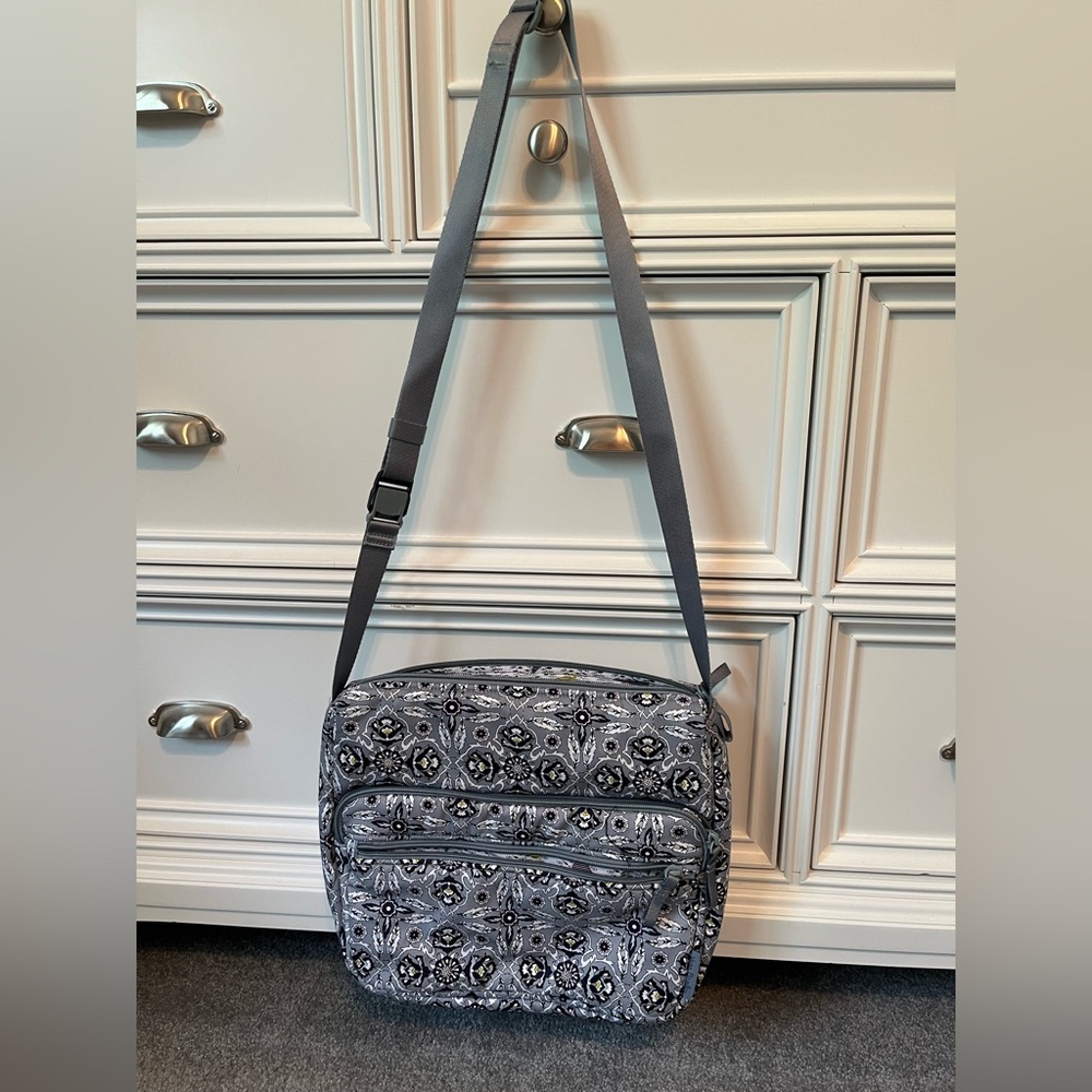 Vera Bradley Plaza Tile Utility Bag